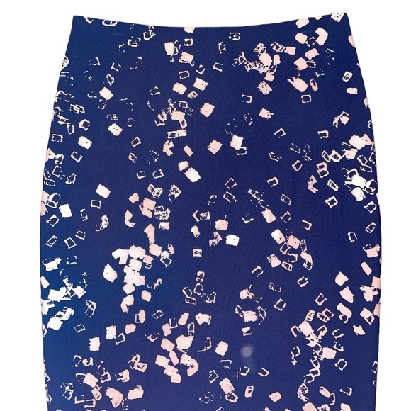 Elizabeth and James Revolve Long Rogen Skirt Navy/Pink/Ivory - Picture 7 of 11